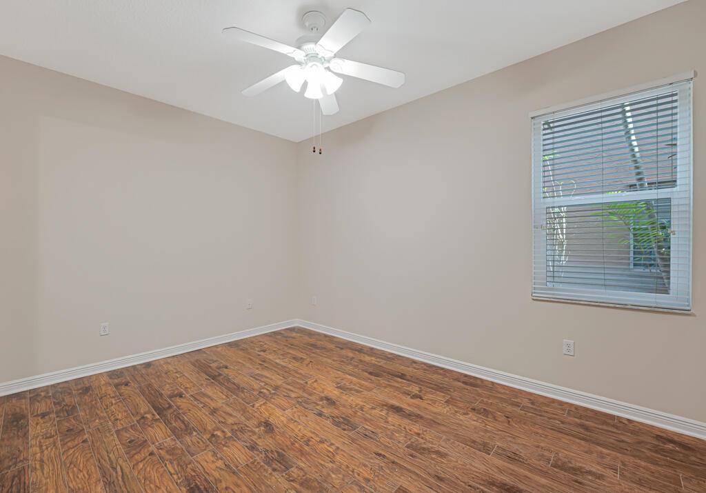 MADISON GREEN 1 - Residential