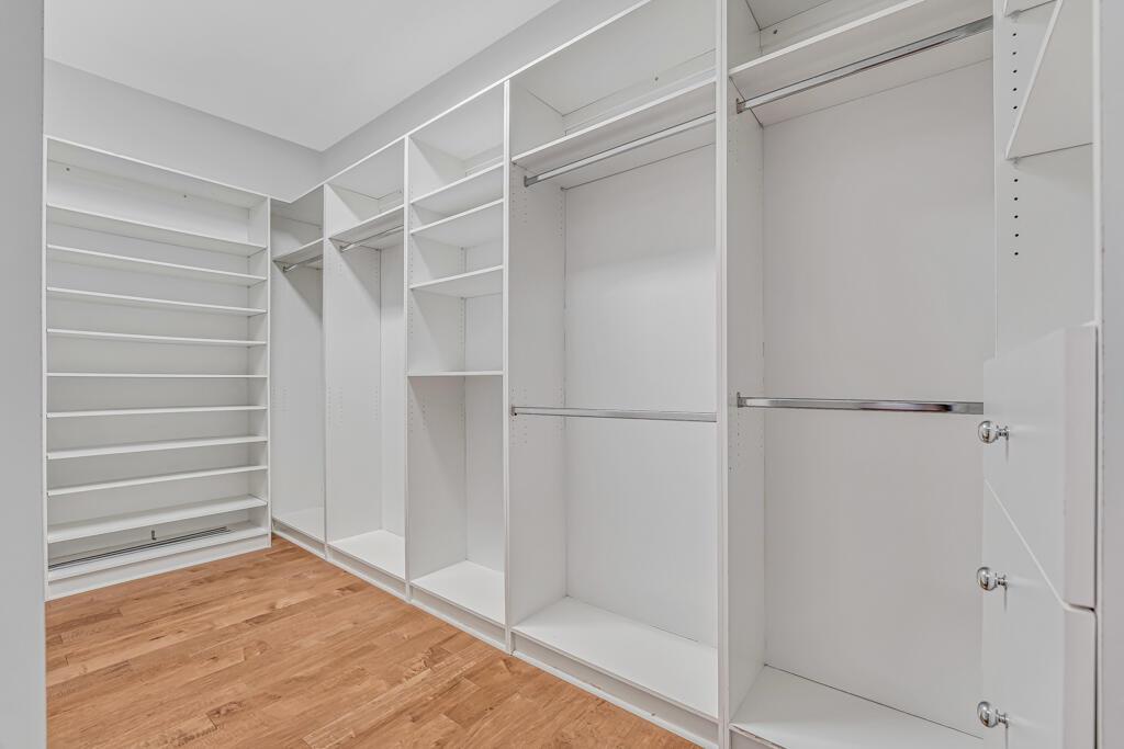 MADISON GREEN 1 - Residential