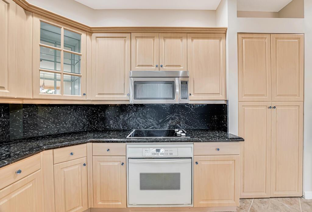 MADISON GREEN 1 - Residential