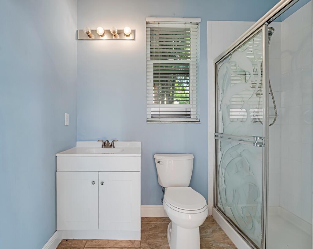 MADISON GREEN 1 - Residential