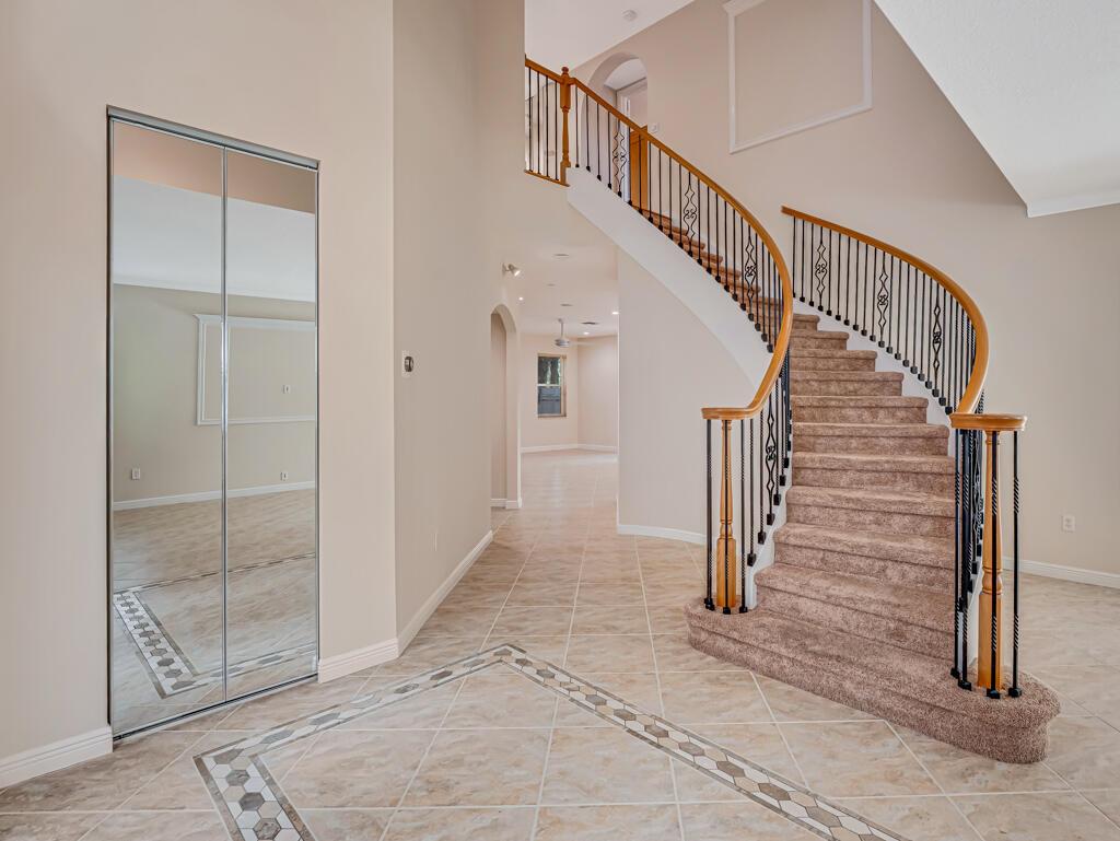 MADISON GREEN 1 - Residential