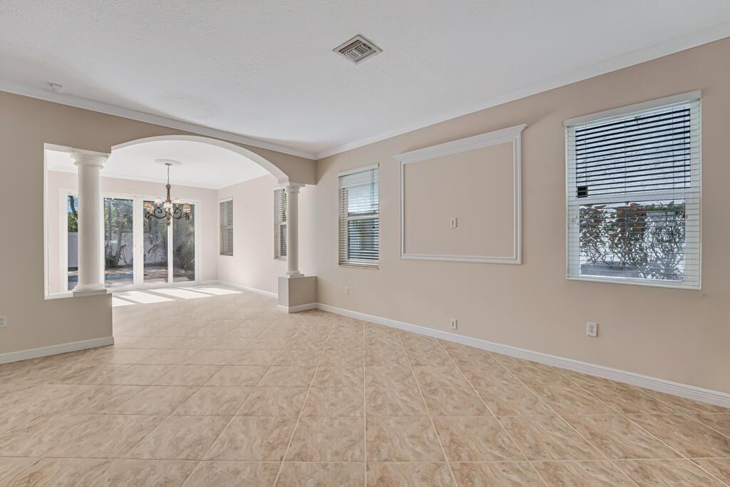 MADISON GREEN 1 - Residential