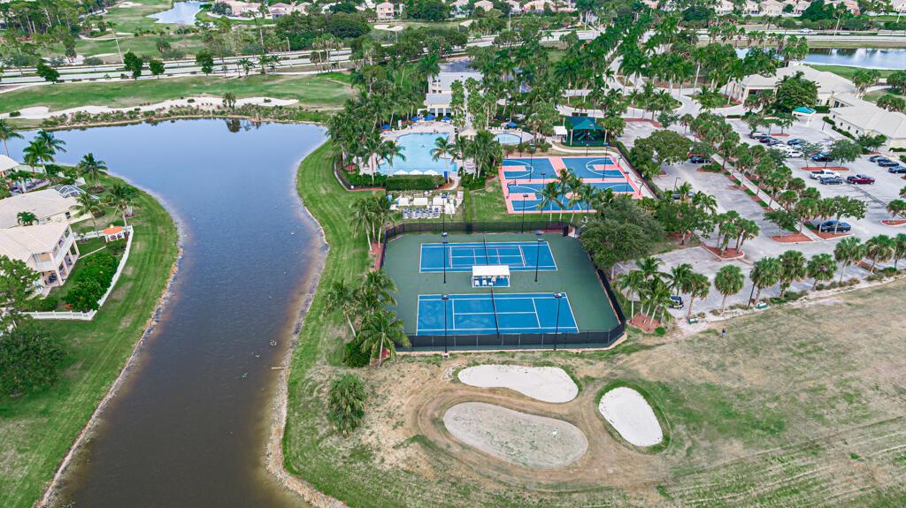 MADISON GREEN 1 - Residential