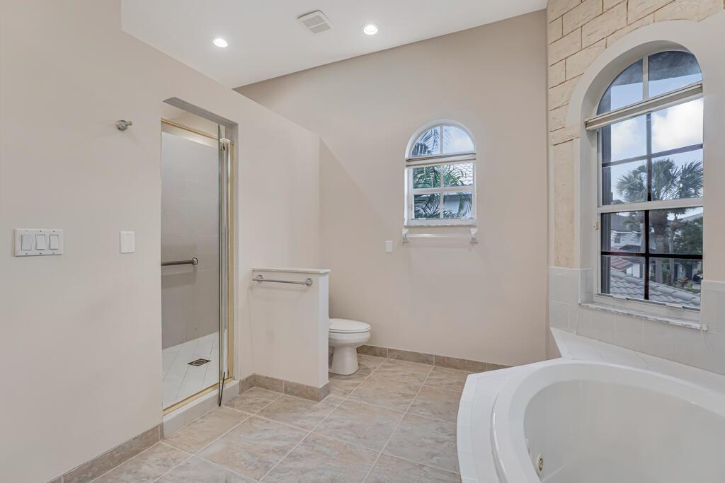 MADISON GREEN 1 - Residential