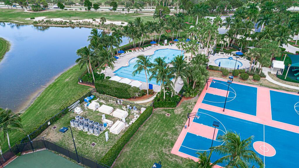 MADISON GREEN 1 - Residential