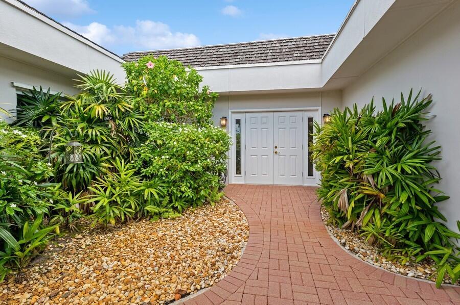 DELRAY DUNES BONSAI VILLA CONDO - Residential