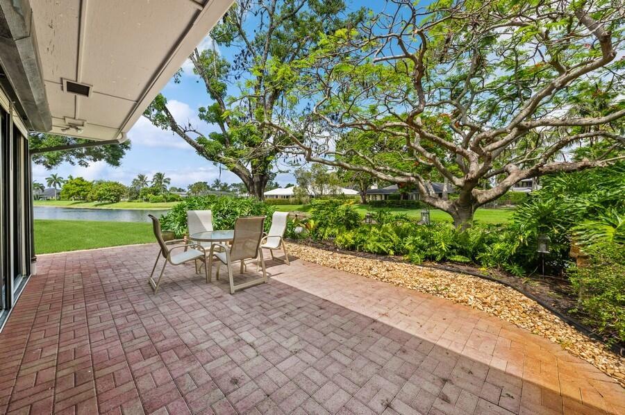 DELRAY DUNES BONSAI VILLA CONDO - Residential