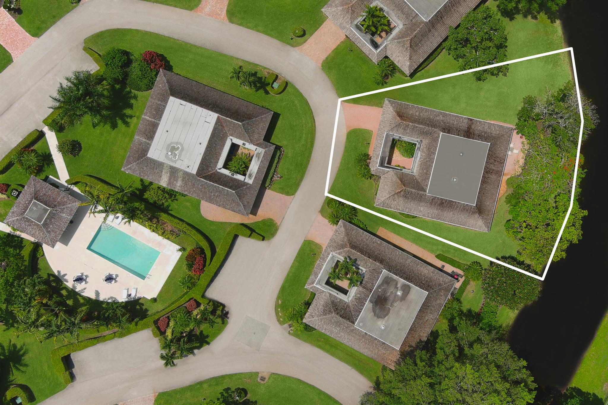 DELRAY DUNES BONSAI VILLA CONDO - Residential