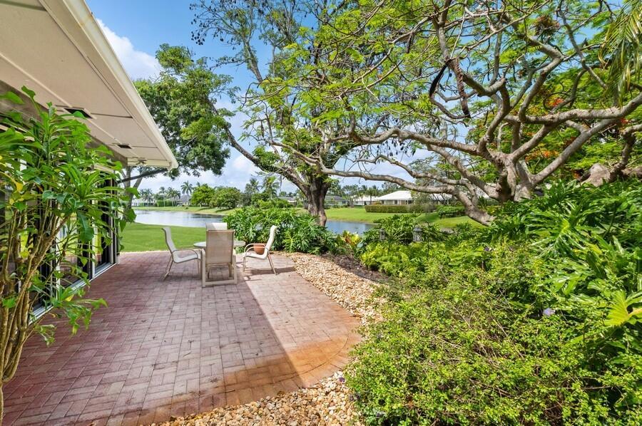 DELRAY DUNES BONSAI VILLA CONDO - Residential