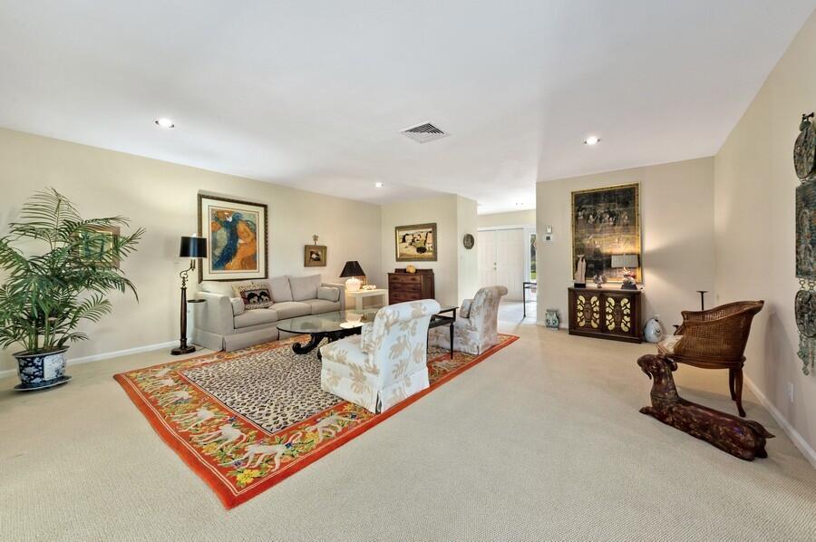 DELRAY DUNES BONSAI VILLA CONDO - Residential