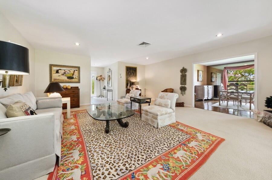 DELRAY DUNES BONSAI VILLA CONDO - Residential