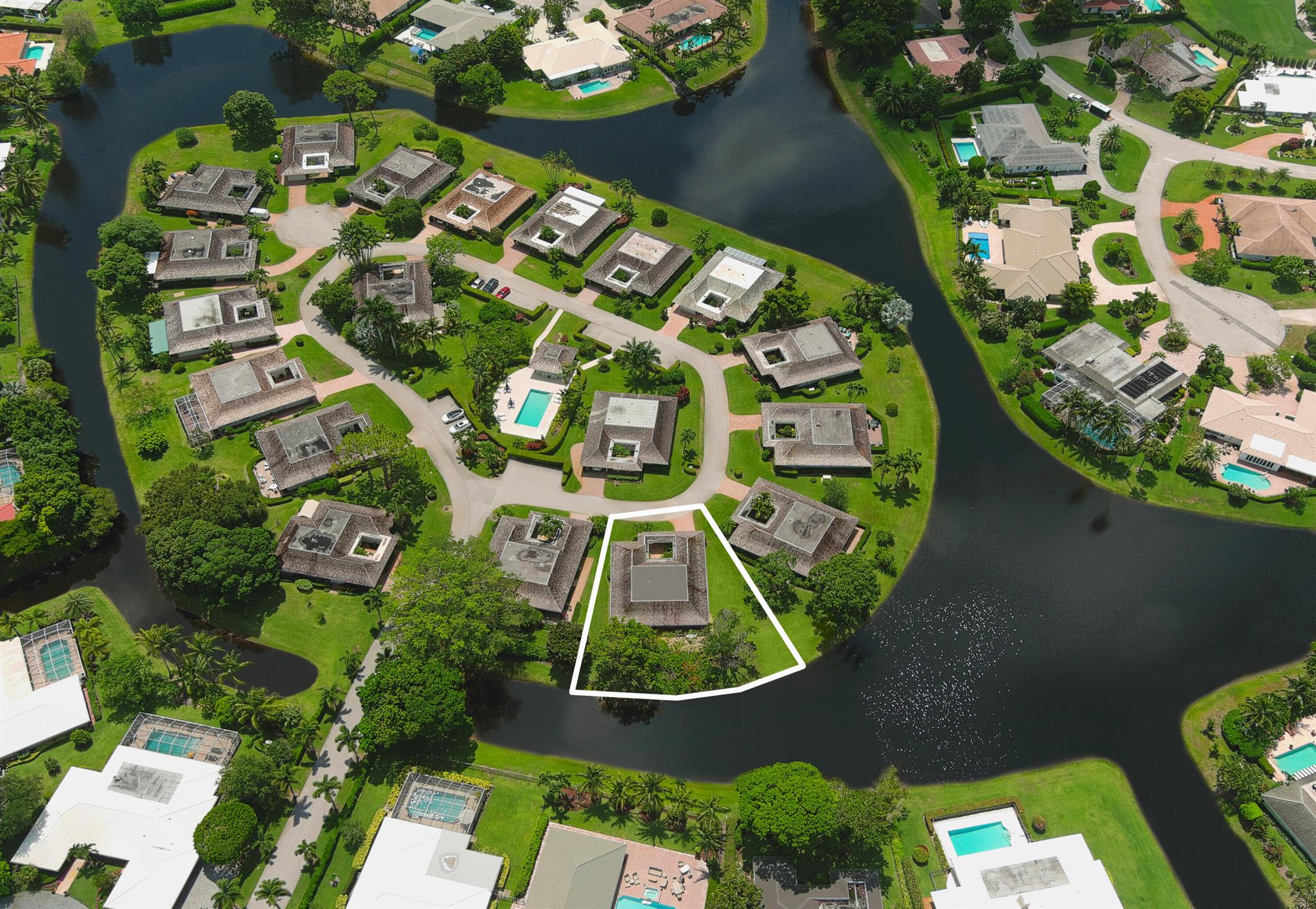 DELRAY DUNES BONSAI VILLA CONDO - Residential