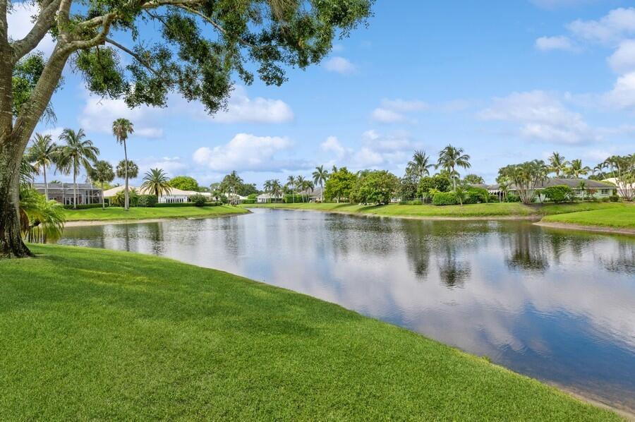 DELRAY DUNES BONSAI VILLA CONDO - Residential