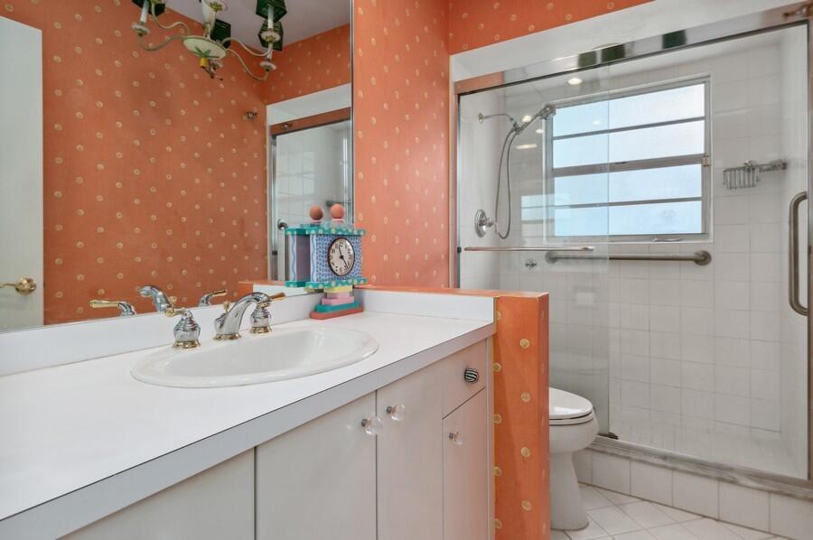 DELRAY DUNES BONSAI VILLA CONDO - Residential