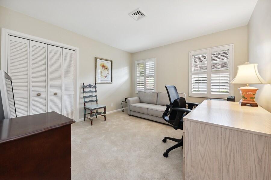 DELRAY DUNES BONSAI VILLA CONDO - Residential