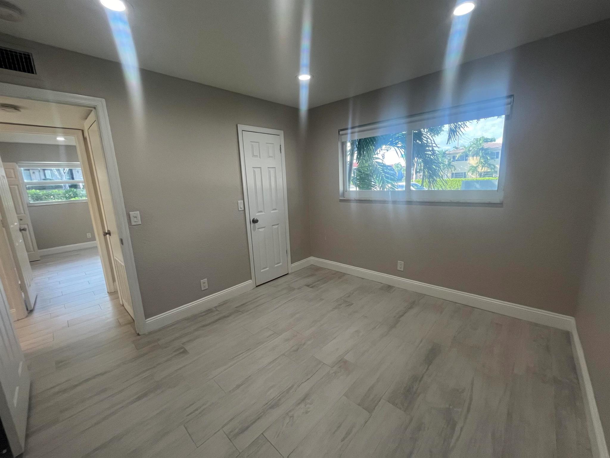 BOCA RATON SQUARE GATEWAY - Residential Lease