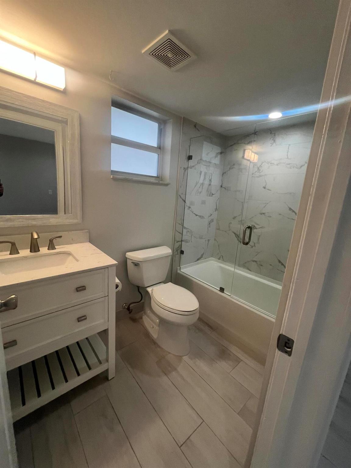 BOCA RATON SQUARE GATEWAY - Residential Lease