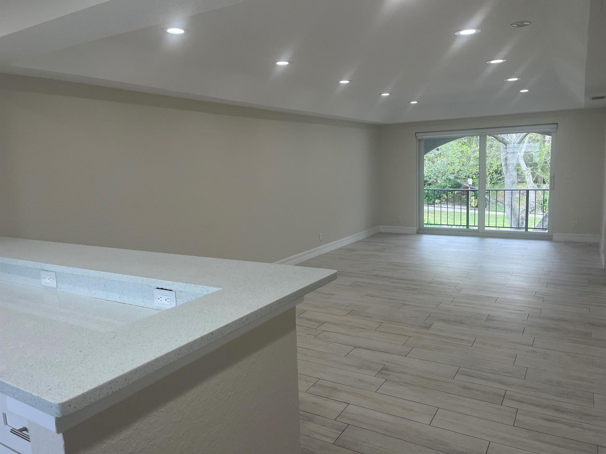 BOCA RATON SQUARE GATEWAY - Residential Lease