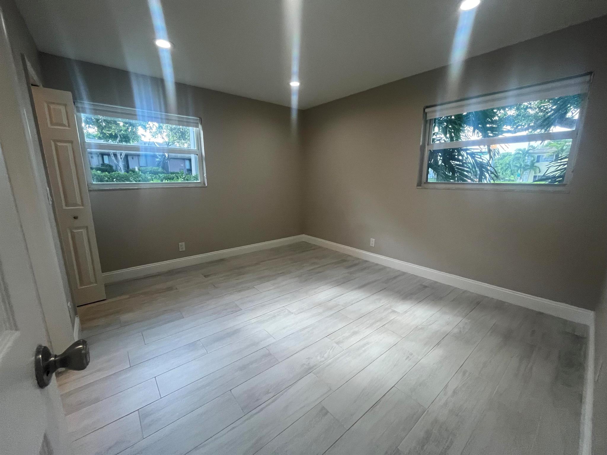 BOCA RATON SQUARE GATEWAY - Residential Lease