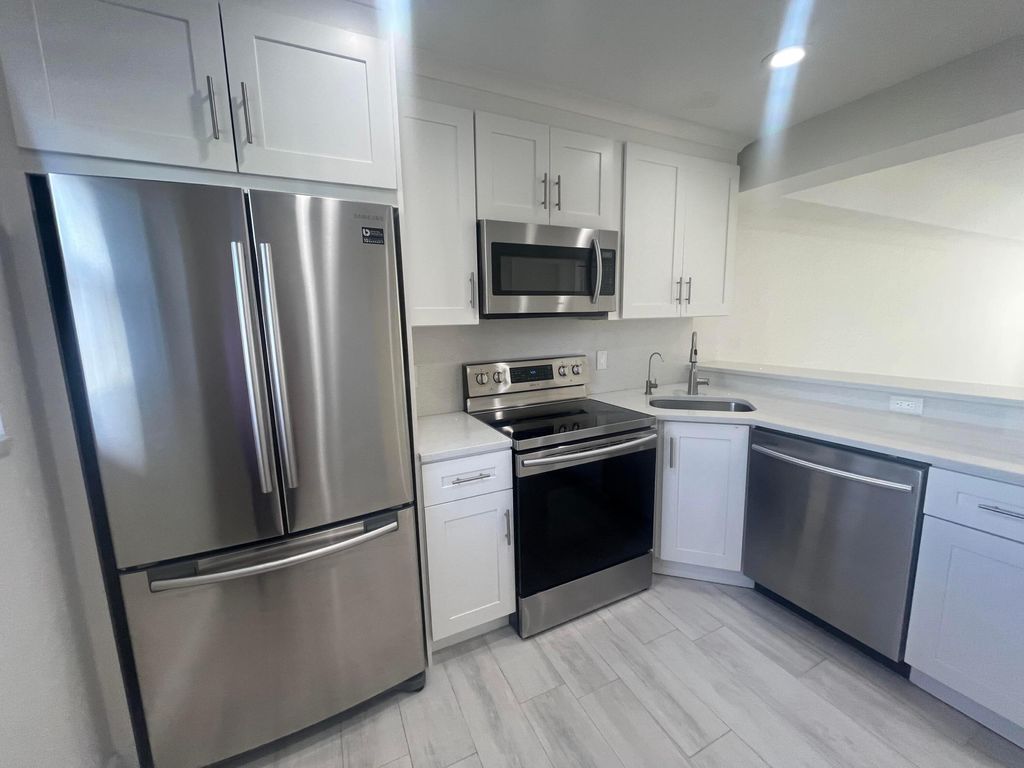 Photo of 398 W Camino Real Real #6, Boca Raton, FL 33432 (MLS # R11034769)