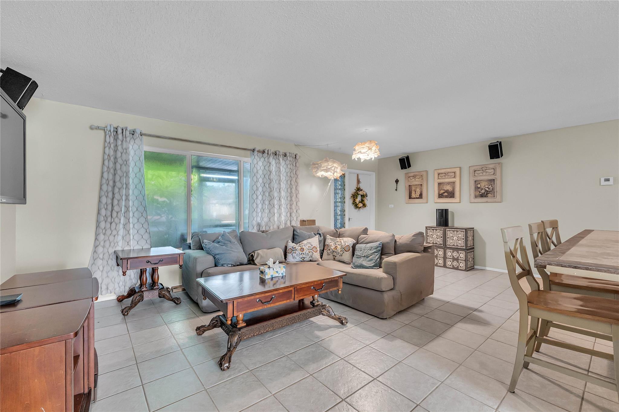 MAINLANDS OF TAMARAC LAKE - Residential