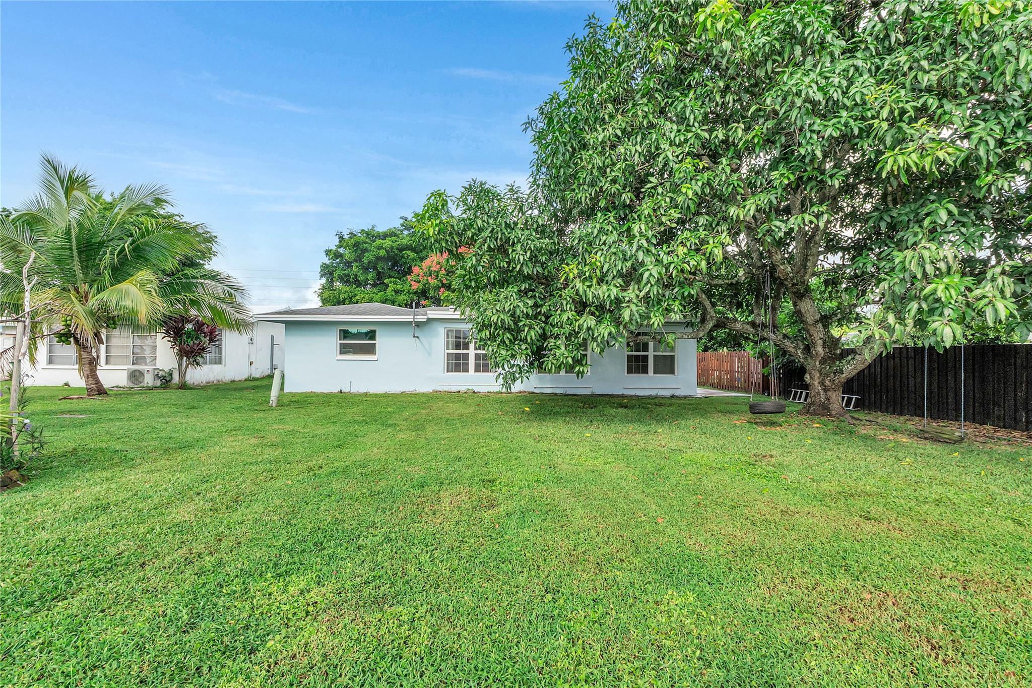 MAINLANDS OF TAMARAC LAKE - Residential