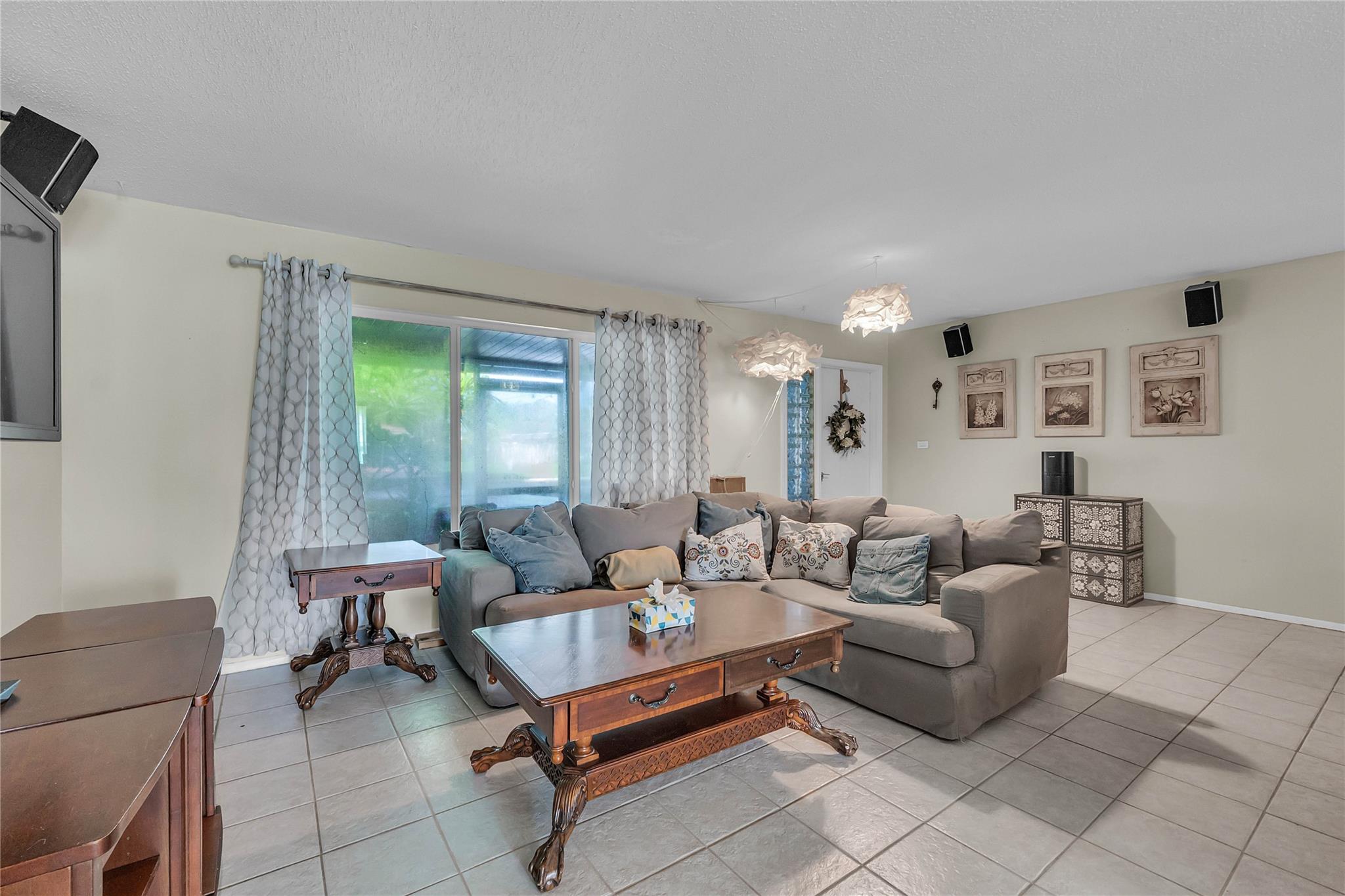 MAINLANDS OF TAMARAC LAKE - Residential