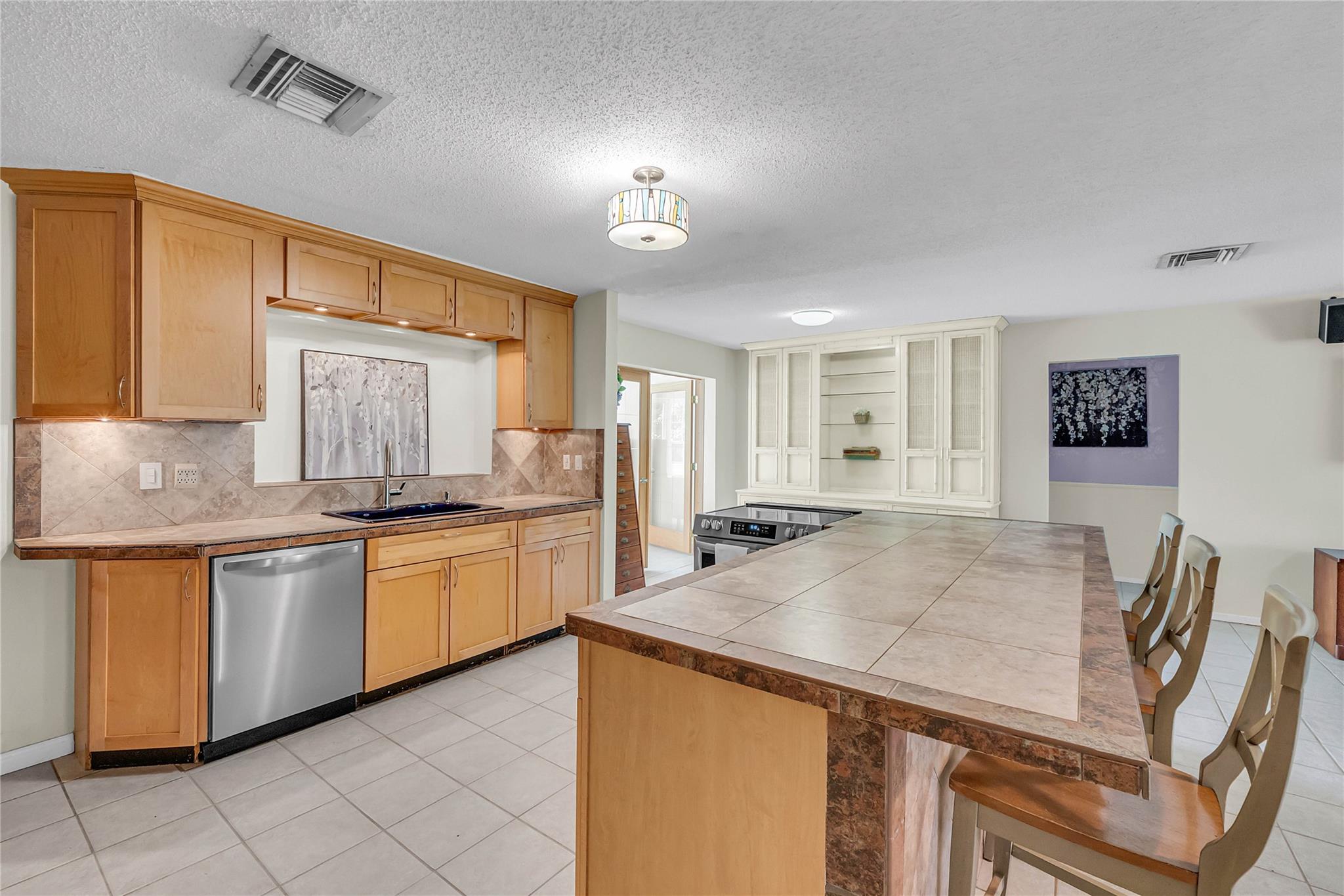 MAINLANDS OF TAMARAC LAKE - Residential