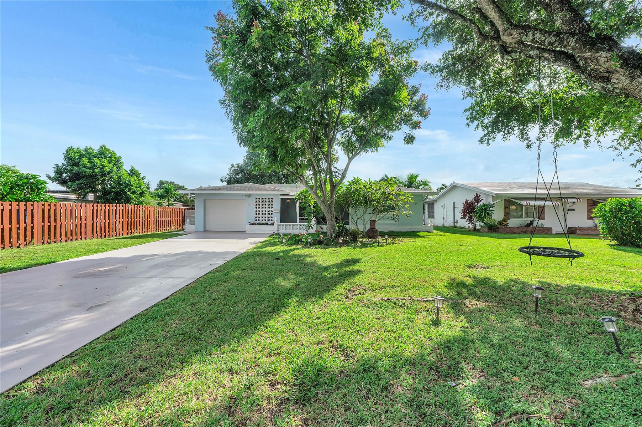 MAINLANDS OF TAMARAC LAKE - Residential