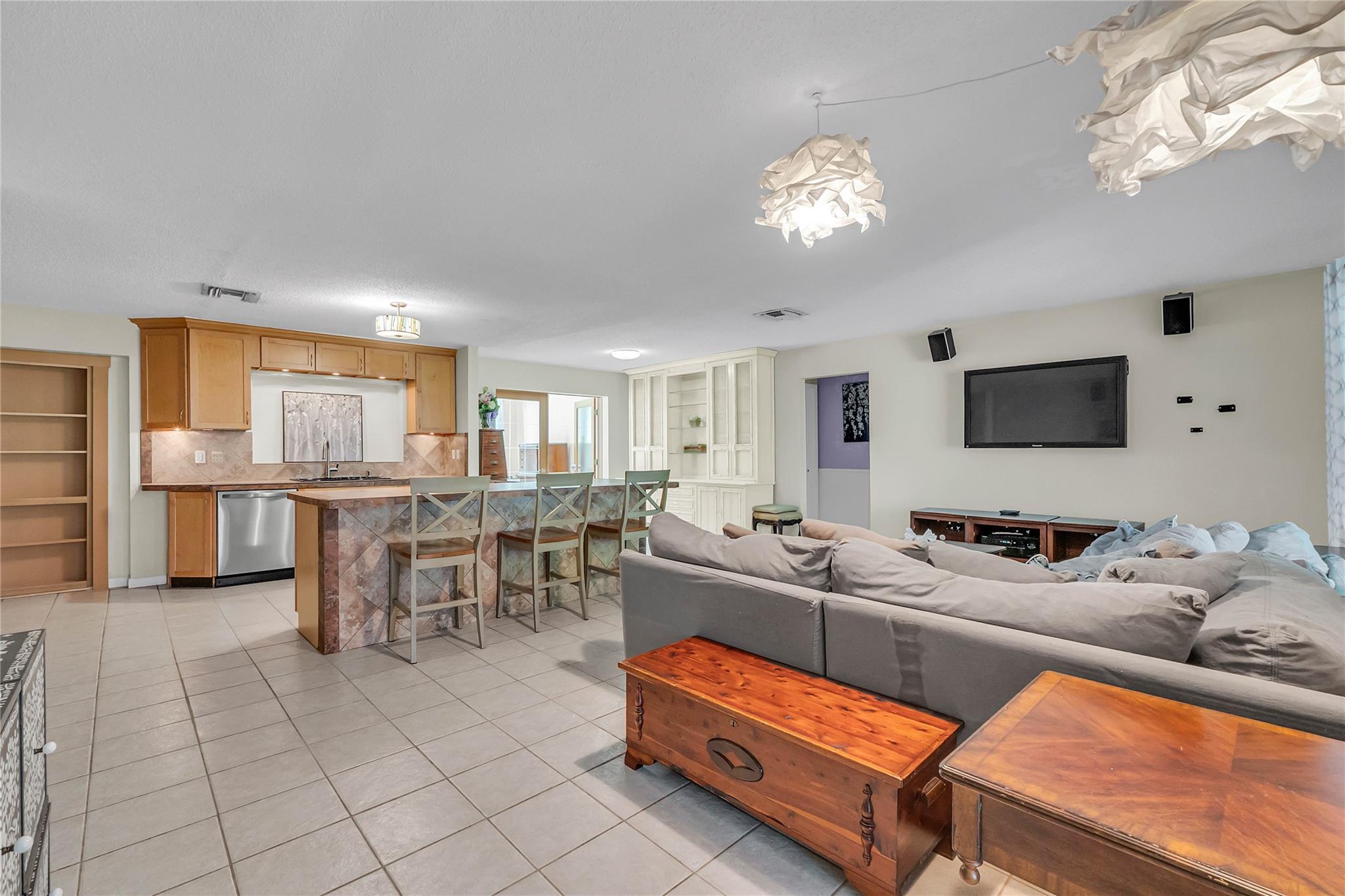 MAINLANDS OF TAMARAC LAKE - Residential