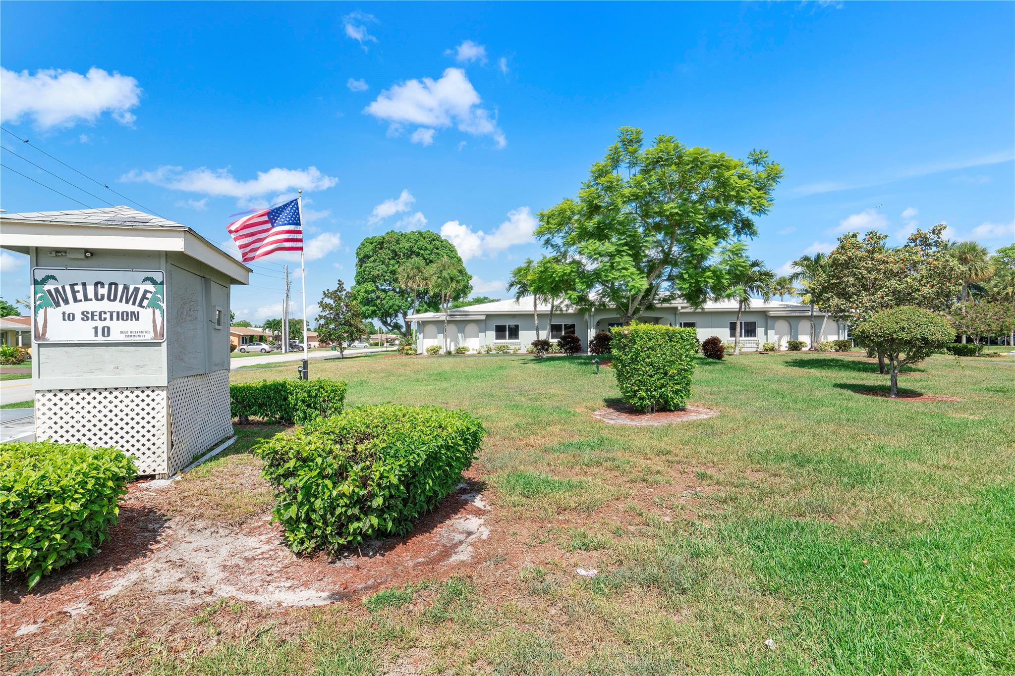 MAINLANDS OF TAMARAC LAKE - Residential