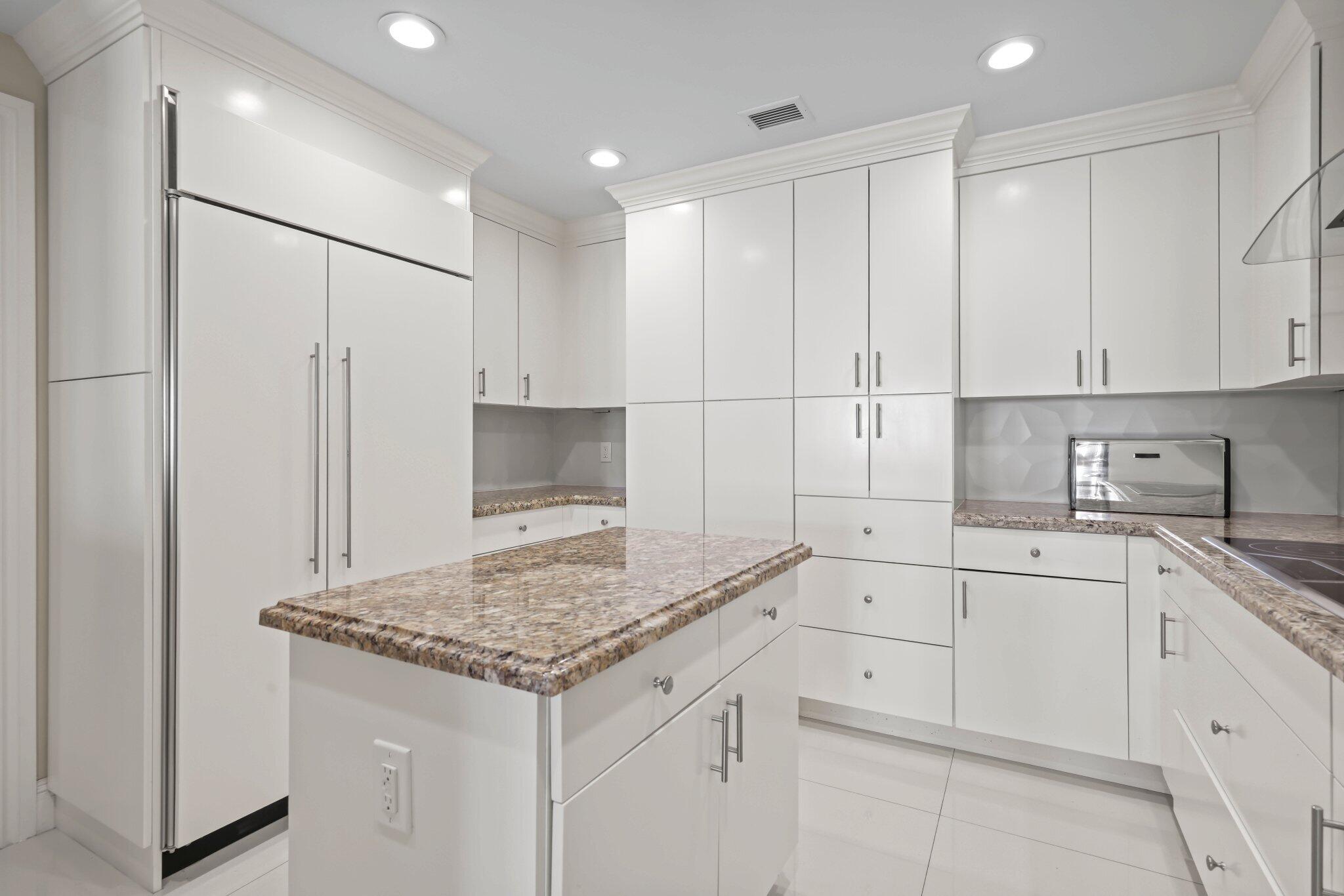 200 EAST PALMETTO PARK CONDO - Residential