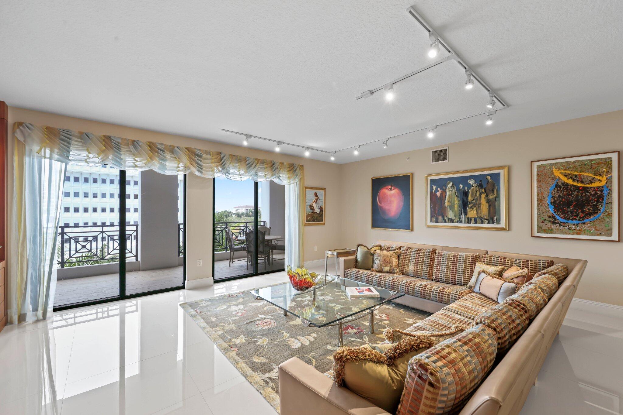 200 EAST PALMETTO PARK CONDO - Residential