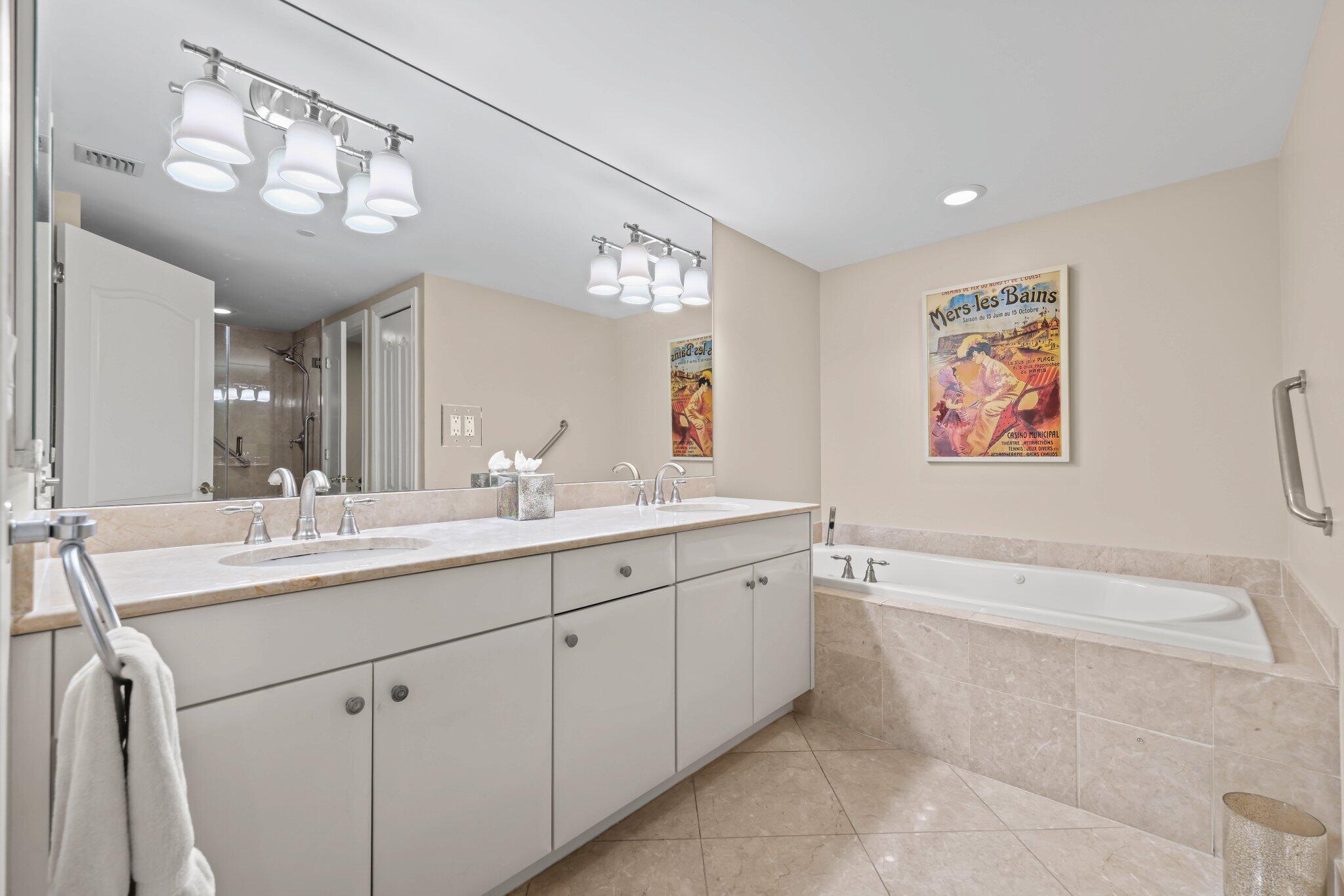 200 EAST PALMETTO PARK CONDO - Residential