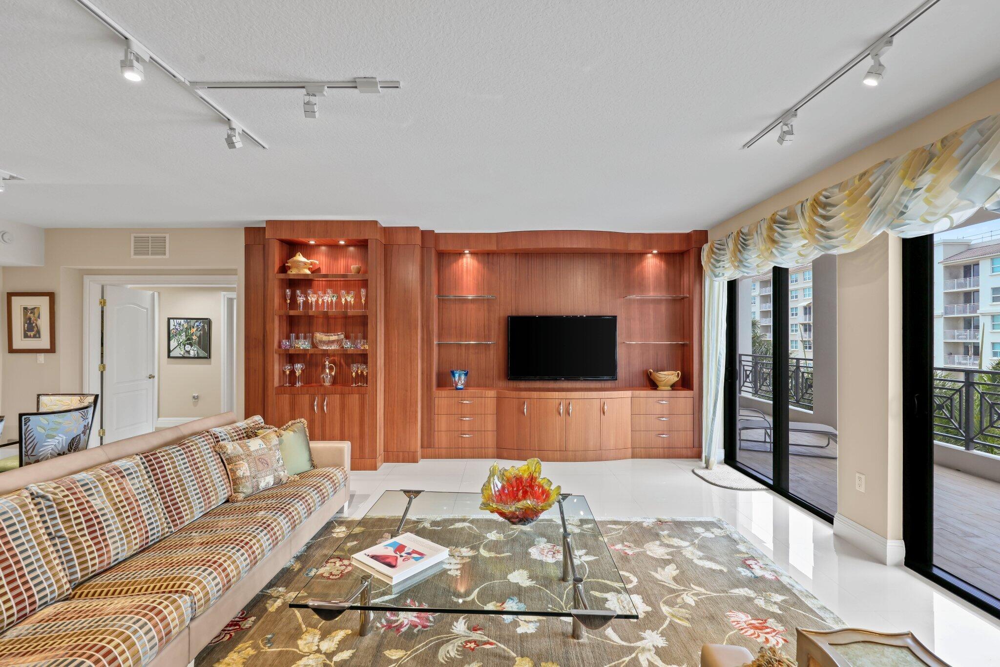 200 EAST PALMETTO PARK CONDO - Residential