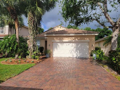 6585 Lurais Drive Lake Worth FL 33463