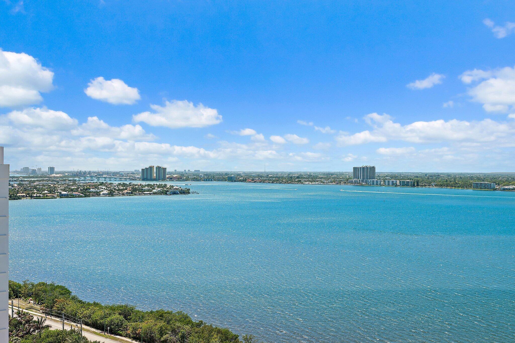 EASTPOINTE CONDO - Residential