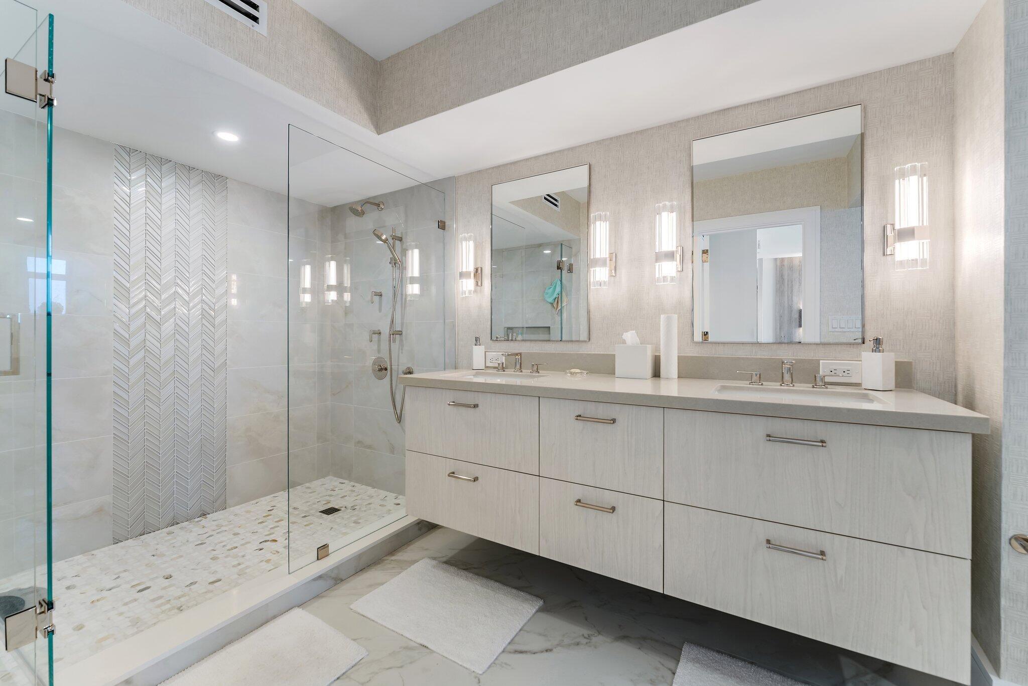 EASTPOINTE CONDO - Residential