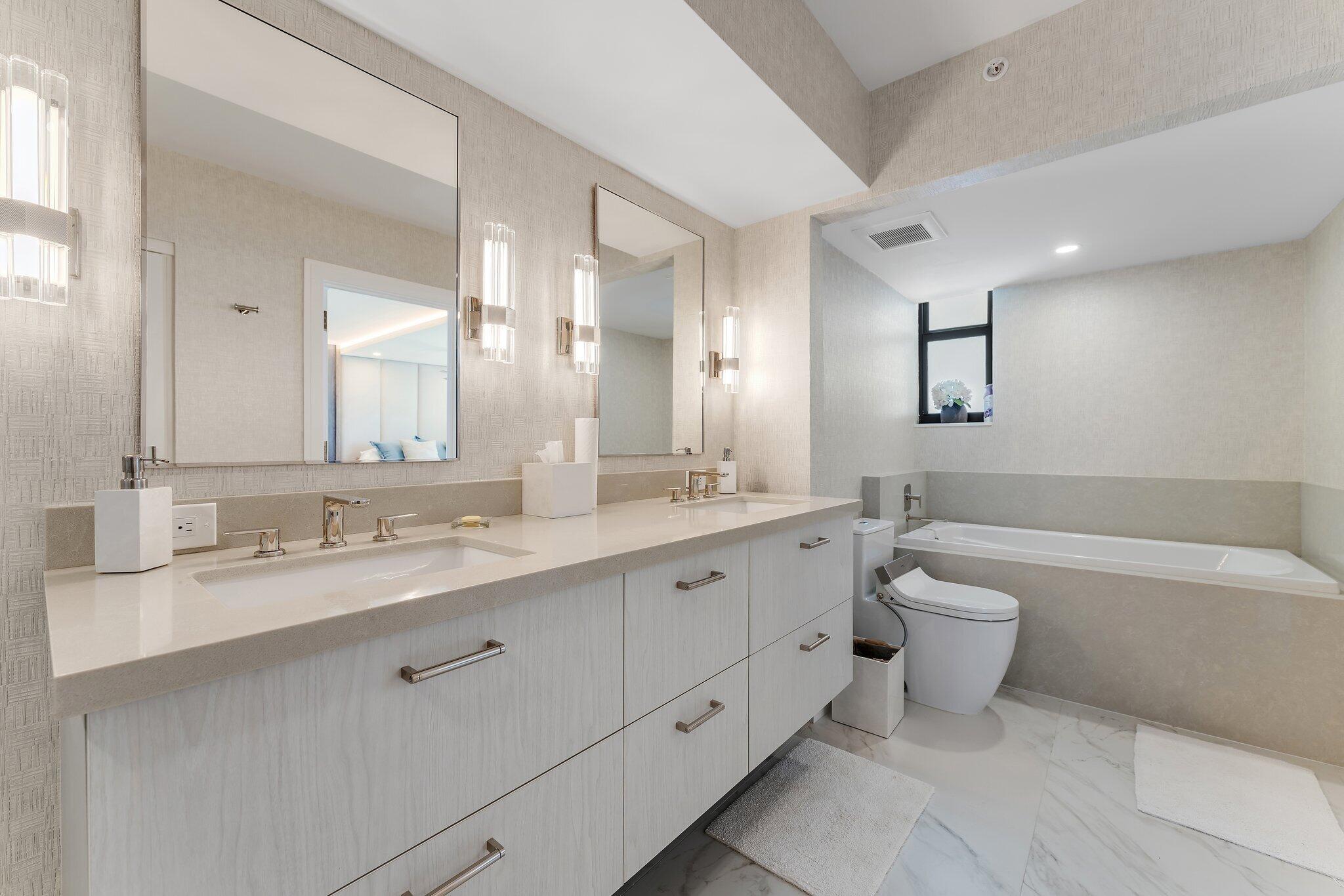 EASTPOINTE CONDO - Residential