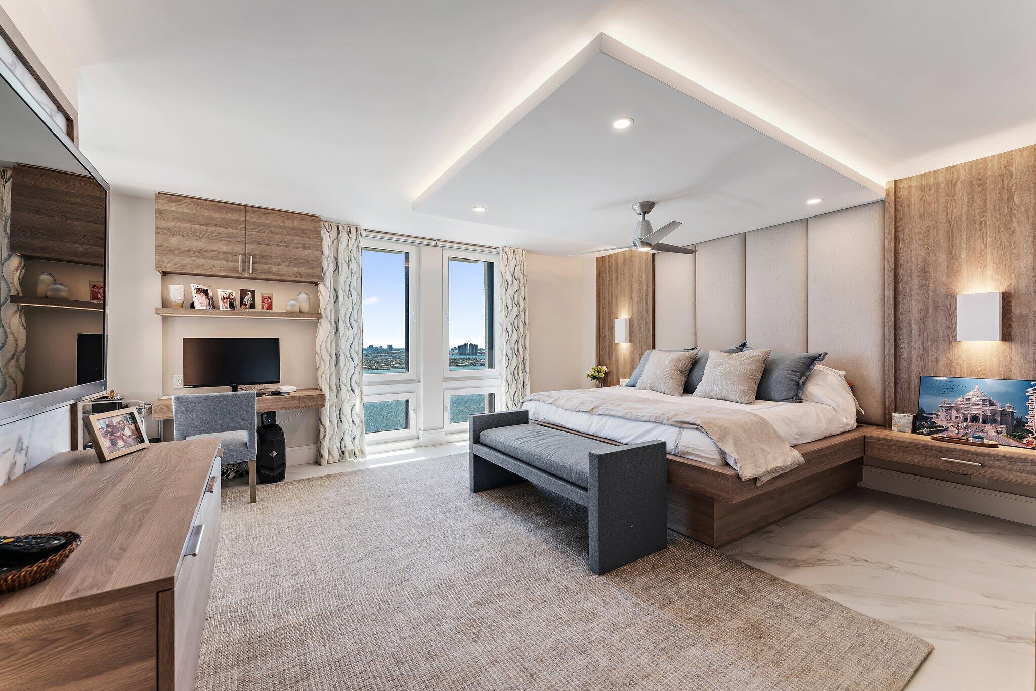 EASTPOINTE CONDO - Residential
