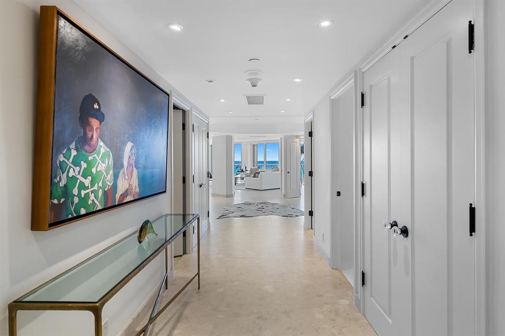 ENCLAVE OF PALM BEACH CON - Residential