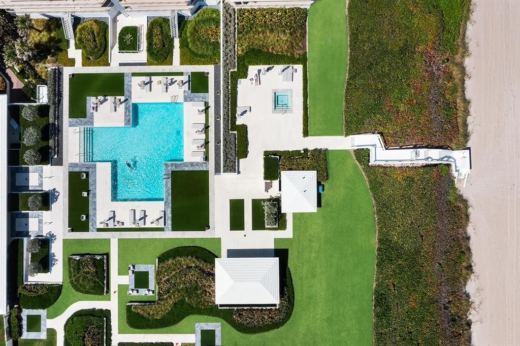 ENCLAVE OF PALM BEACH CON - Residential