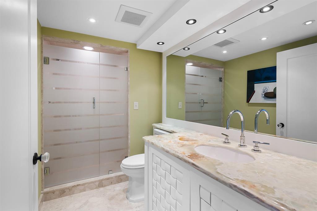 ENCLAVE OF PALM BEACH CON - Residential