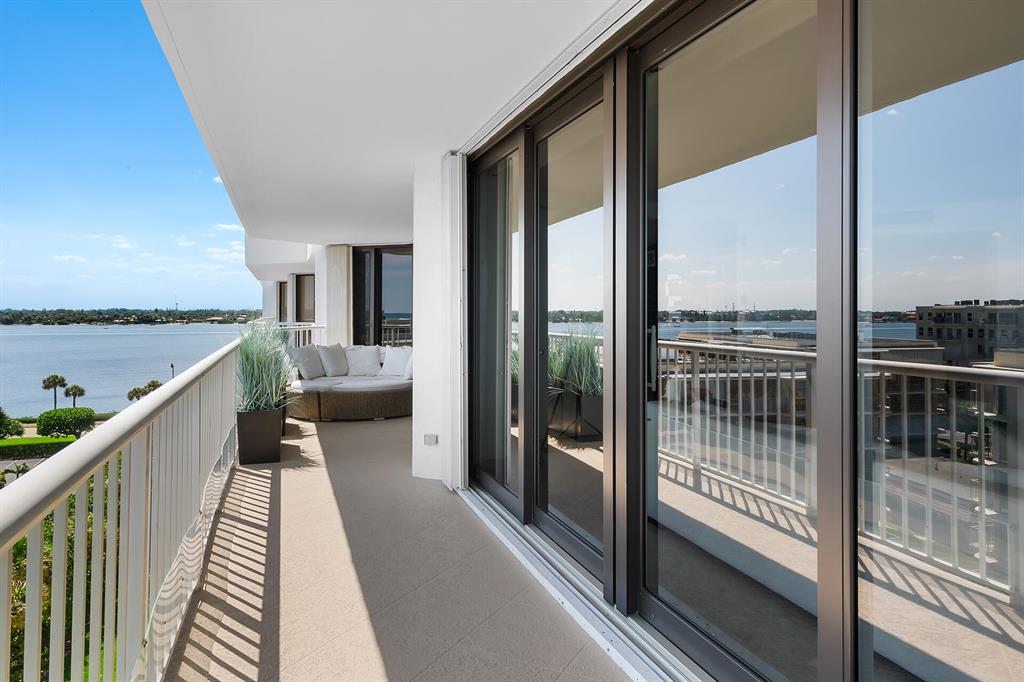 ENCLAVE OF PALM BEACH CON - Residential