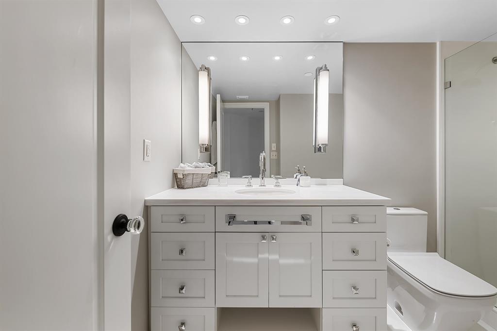 ENCLAVE OF PALM BEACH CON - Residential