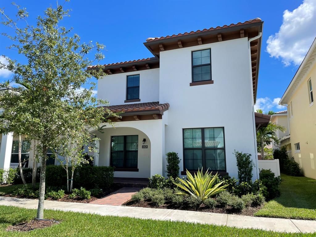 Photo of 13628 Dumont Road, Palm Beach Gardens, FL 33418 (MLS # R10756299)