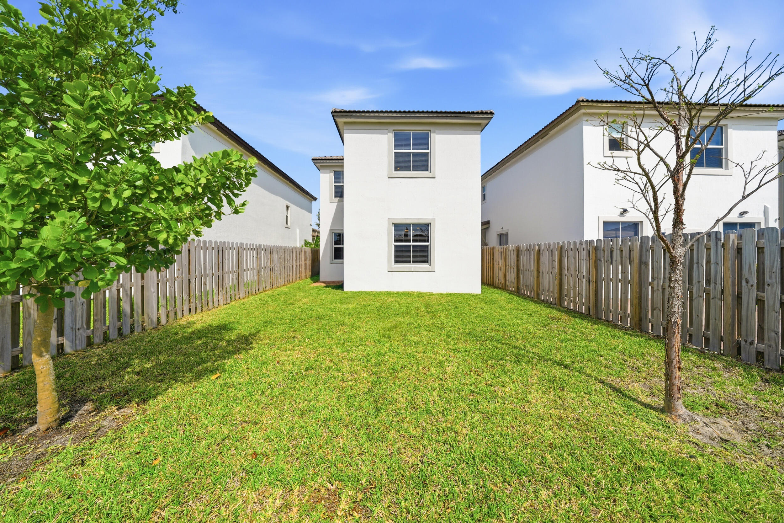 GOLF PARK SEC 1 - Residential