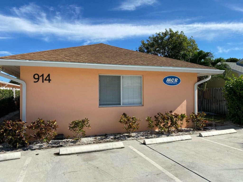 Photo of 914 N J Street #2, Lake Worth Beach, FL 33460 (MLS # R11078373)