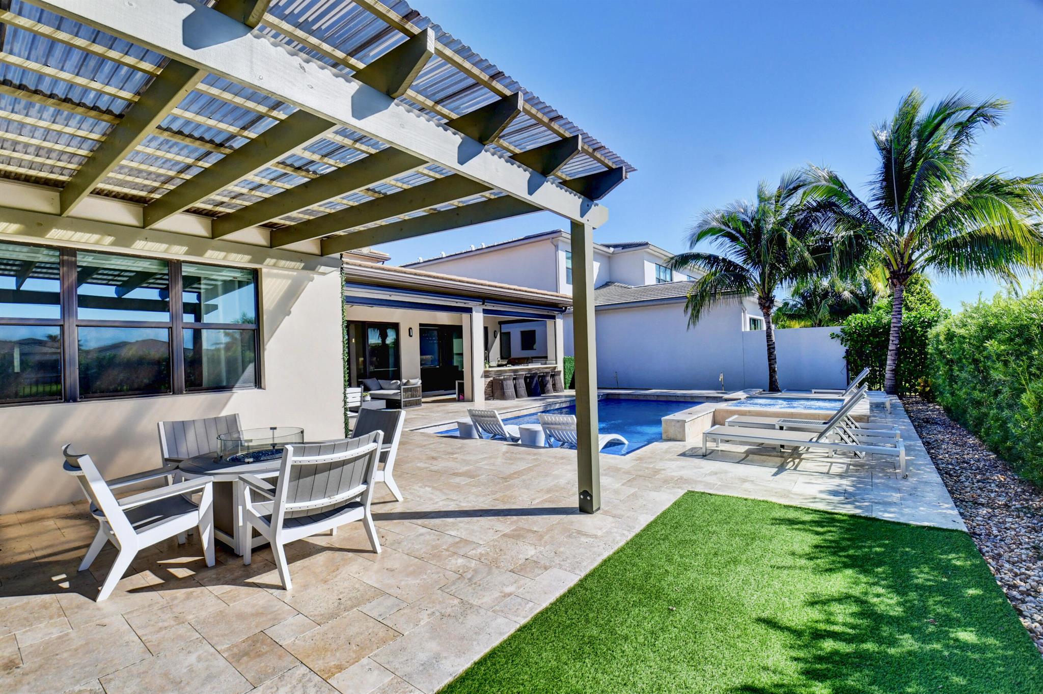 LOTUS - Residential