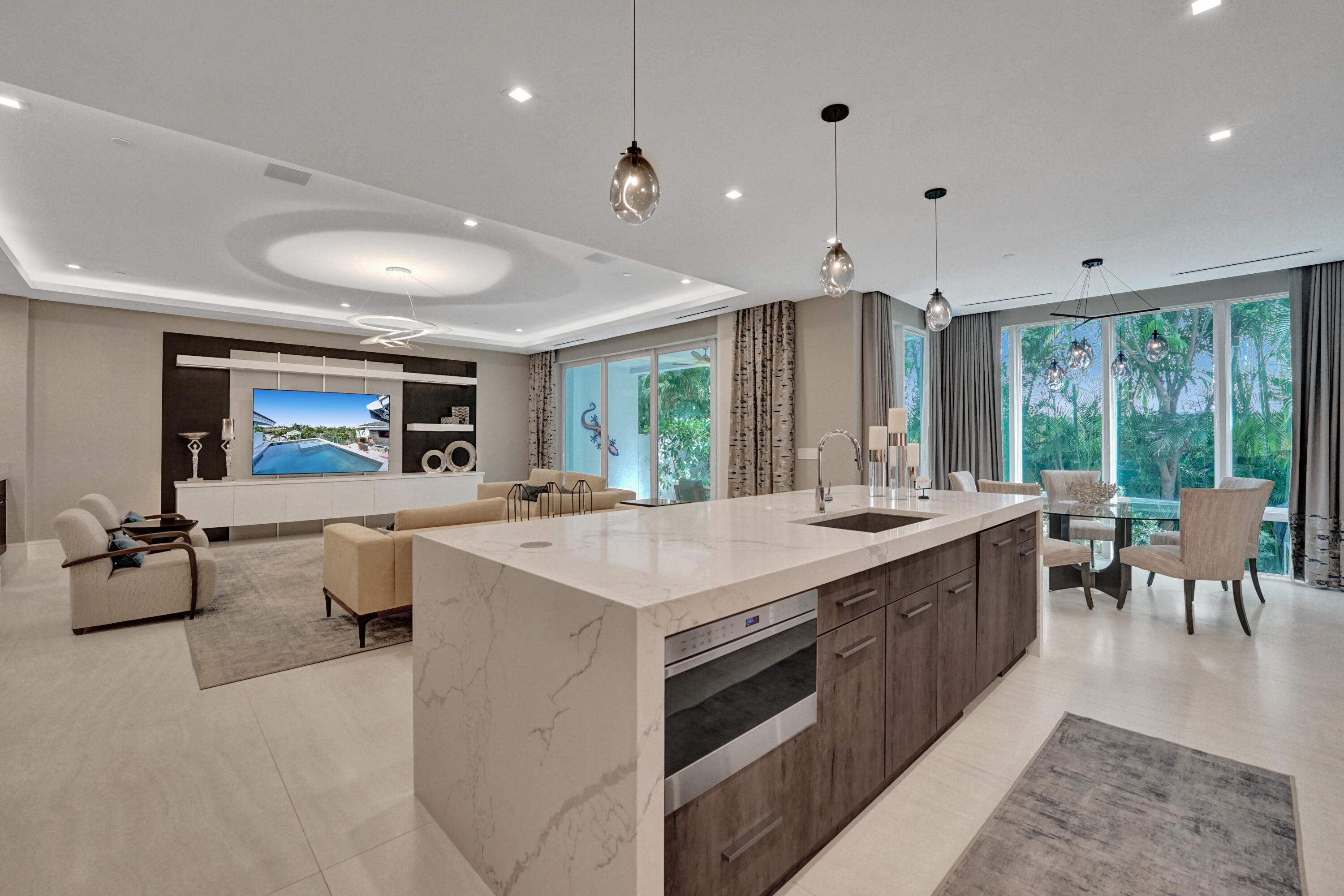 SEAGATE VILLAS - Residential